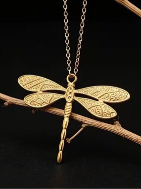 18k Gold plated Dragonfly Pendant Necklace